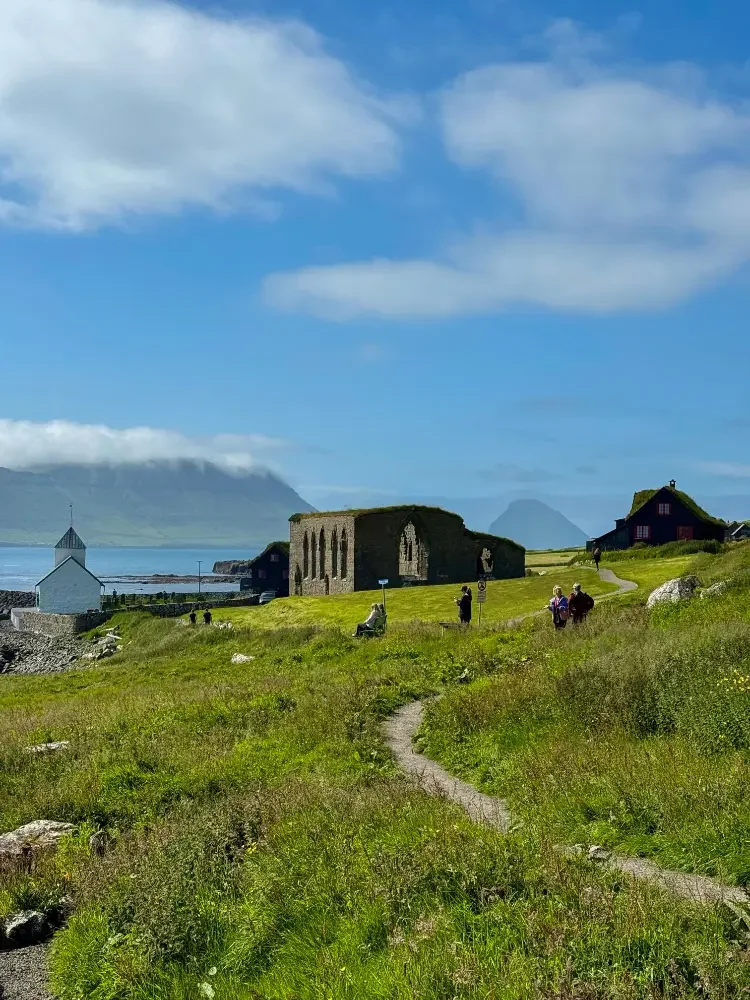 Faroe-islands-womens-trip-18.webp