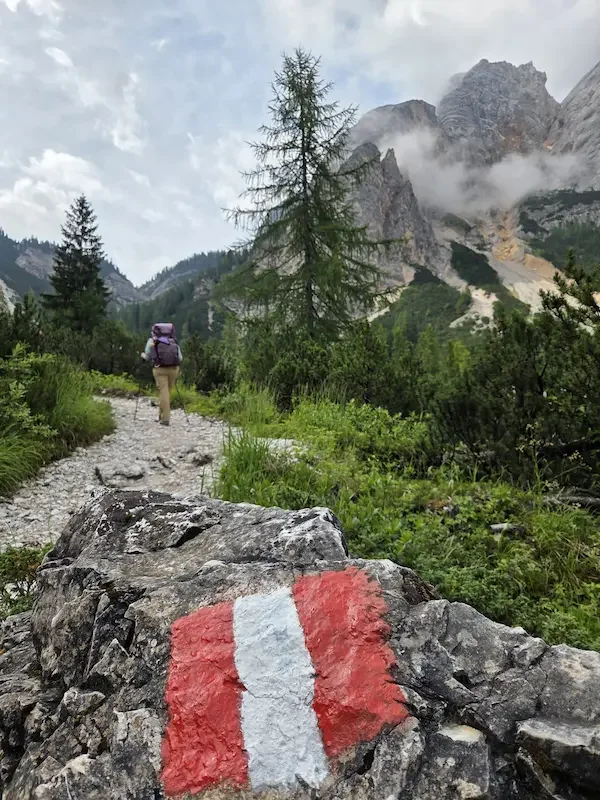 womens-dolomites-trek-2.webp