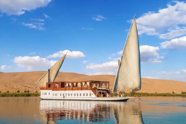 Egypt eclipse cruise 31.jpeg