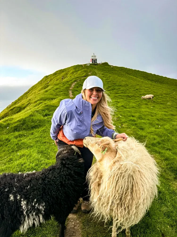 Faroe-islands-womens-trip-20.webp