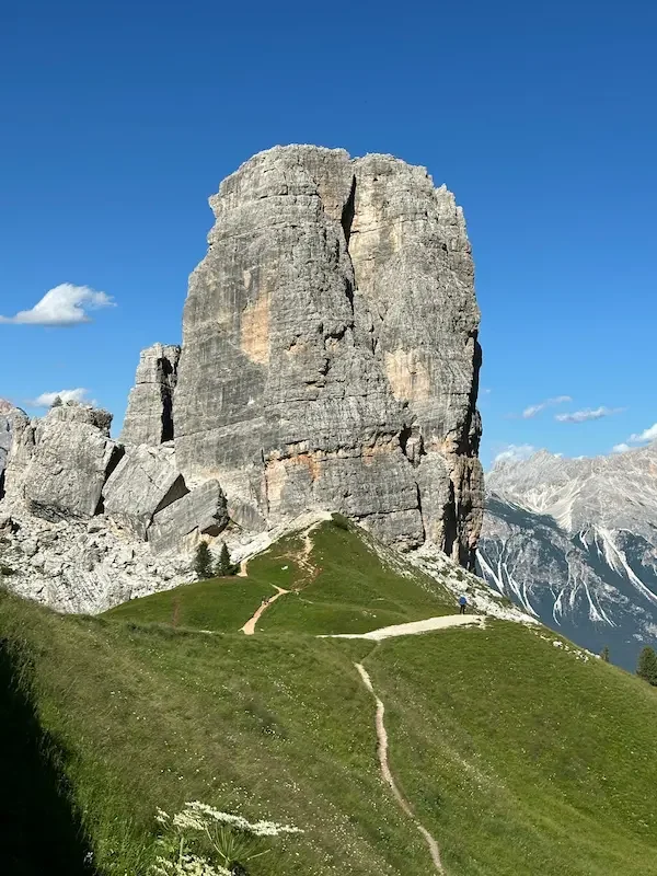 alta via 1 trail to big mountain rock in italian dolomites
