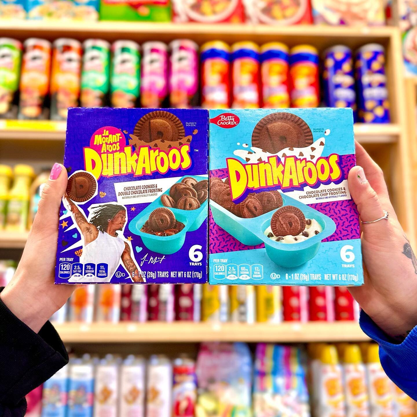 Double choc or chocolate chip? We have both! 😎

#dunkaroos #candyshop #candystores #canmore #oldetymecandyshoppe #snacks