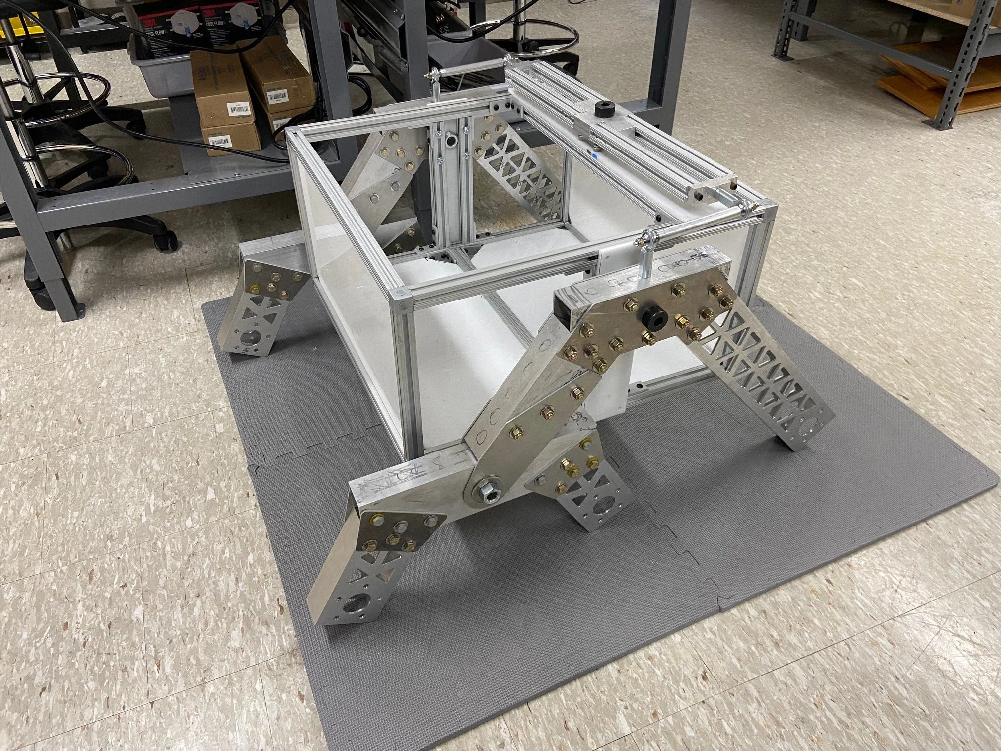 Assembled chassis and suspension