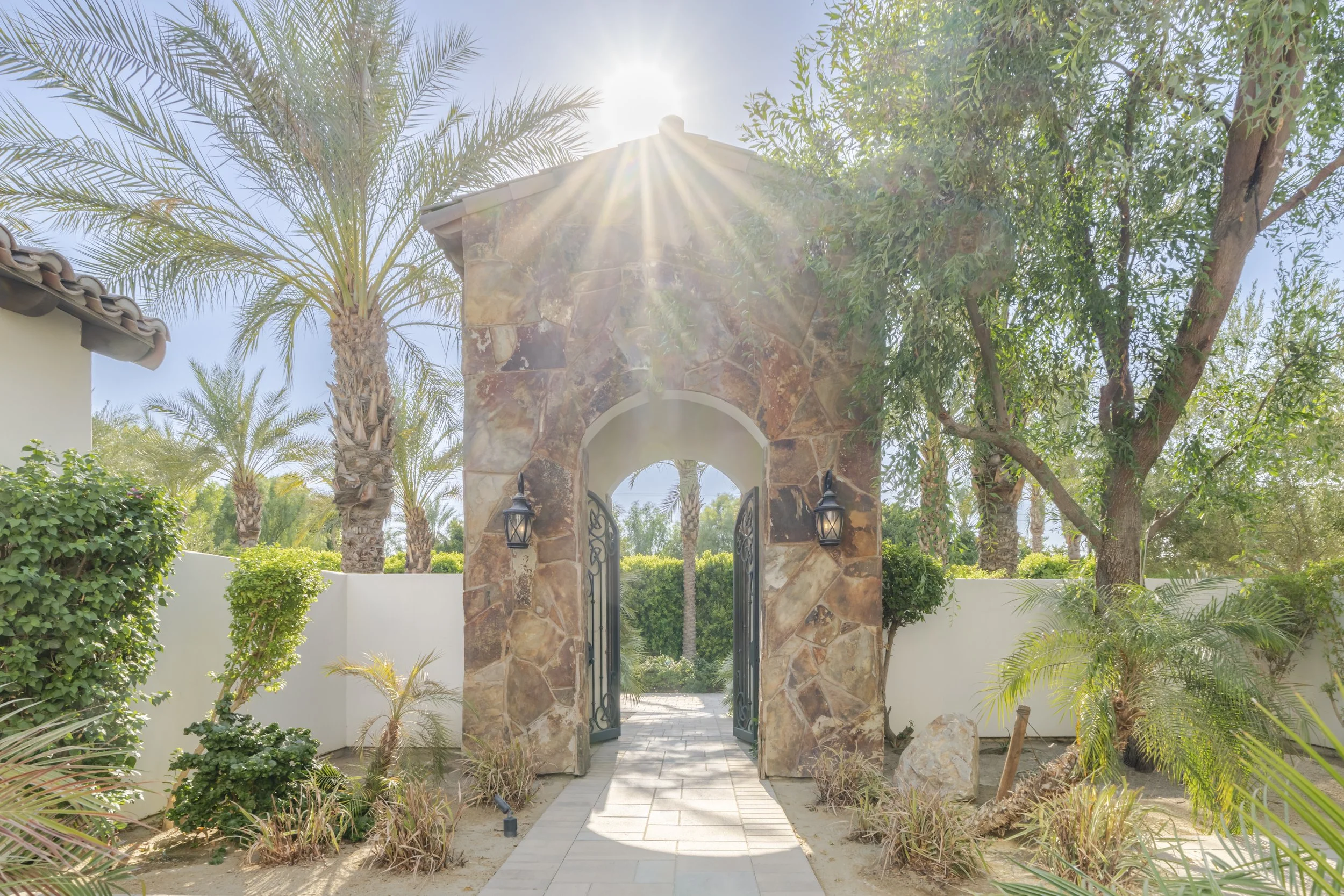 venue for corporate reatreat in Palm Springs