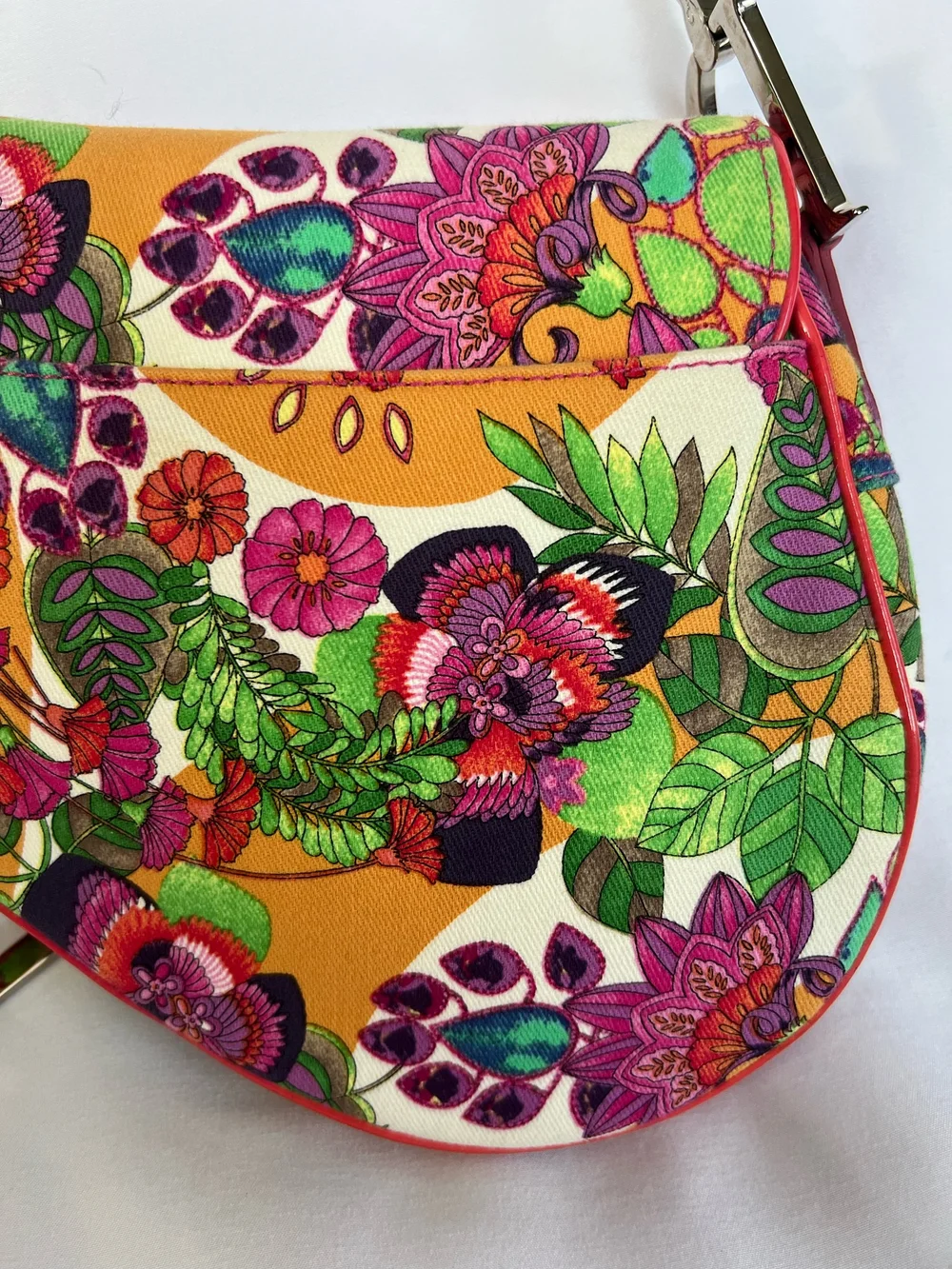 【24kcat】Dior HAWAII GLAMOUR mule Christian Dior Canvas Floral Hawaii Glamour Saddle Bag Multicolor