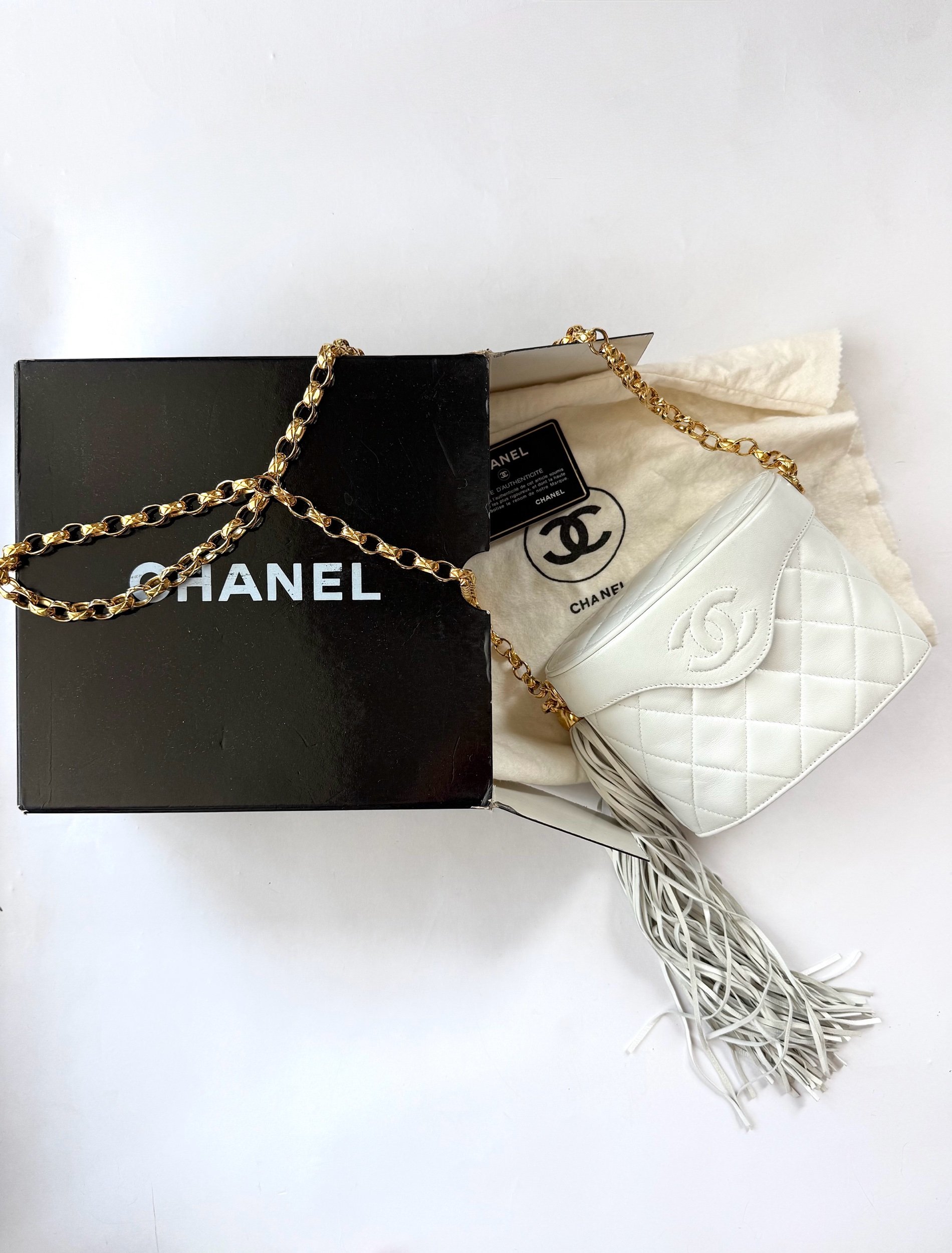 Chanel White Quilted Bijoux Crossbody/Shoulder Bag