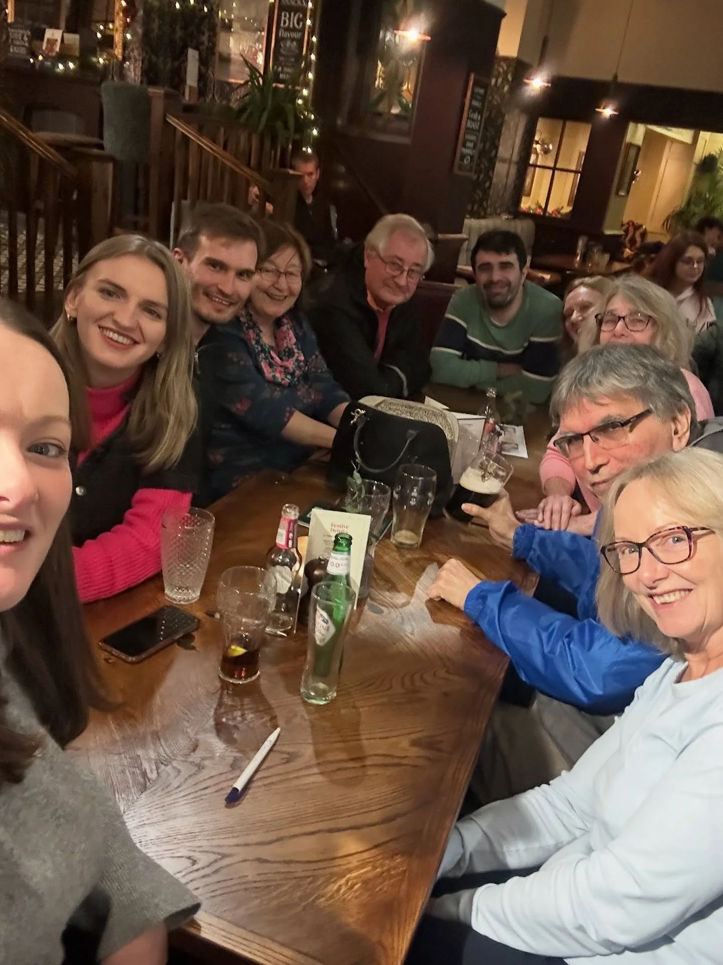 A great time was hard by all at the pub quiz on Sunday! We split in to two teams and managed to come in 2nd and 3rd place! 🥈🥉👏 Not too shabby! 

#flofit #flofitclasses #havefunandgetfit #pubquiz #quiznight #quiz #siverandbronze #enfield #enfieldto