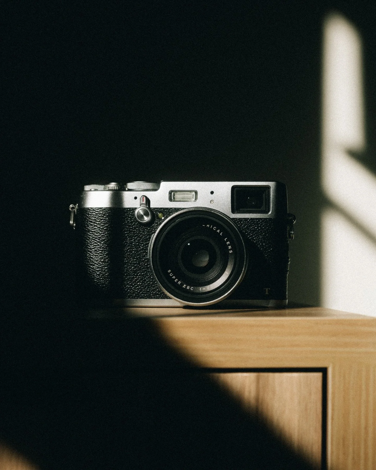 Goodbye! 🥹 So many brilliant shots over the years with you and finally she's found a new owner back in December, who's new to photography and looking to learn. This really is the perfect camera for the job, with physical tactile dials for basically 