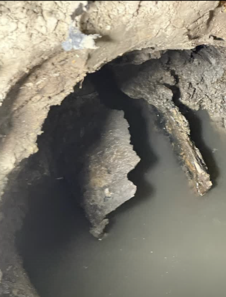 A chicago area sewer in need of trenchless sewer repair/CIPP.