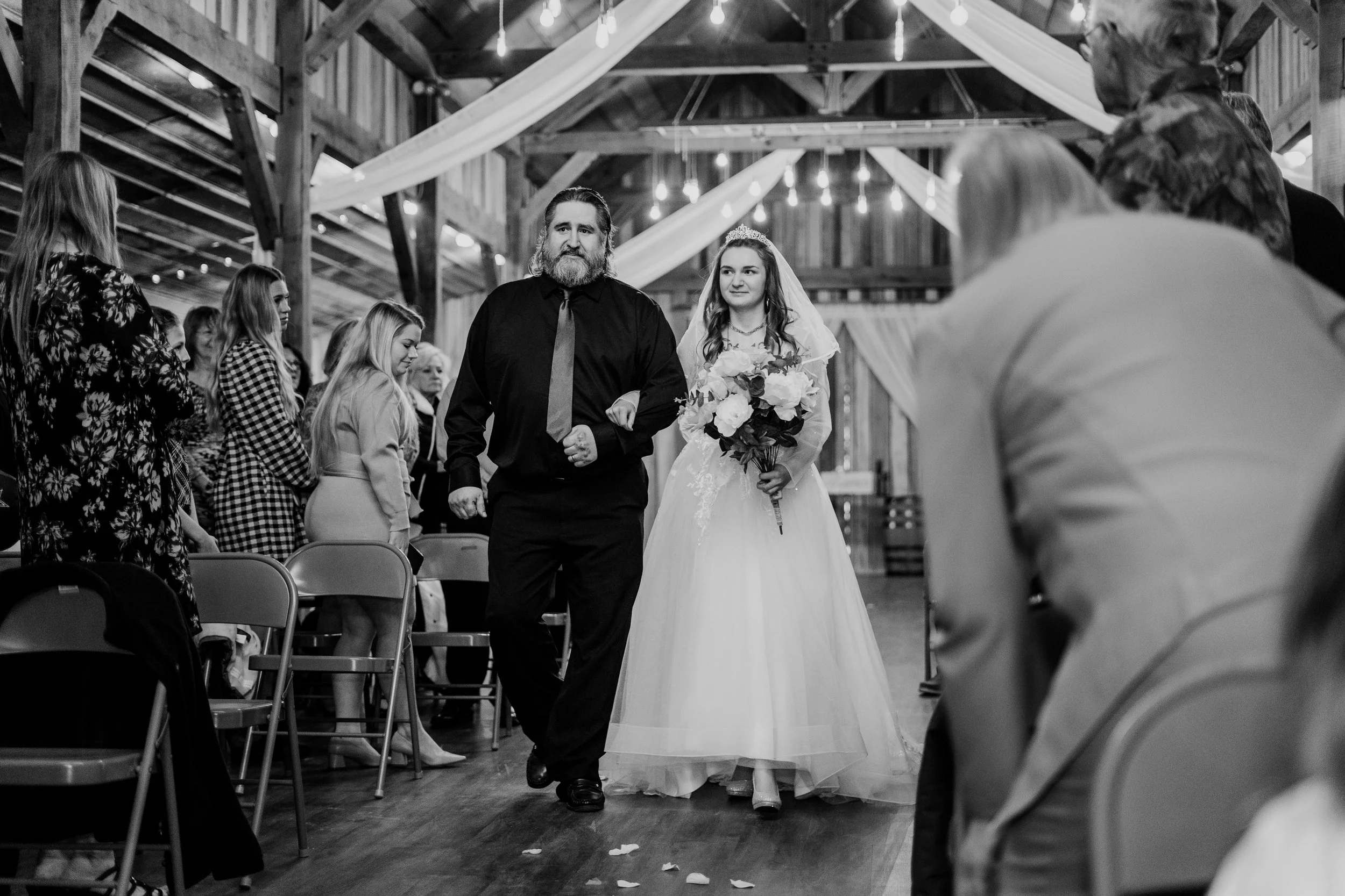Courtney &amp; Austin - Timber Ridge Barn Wedding