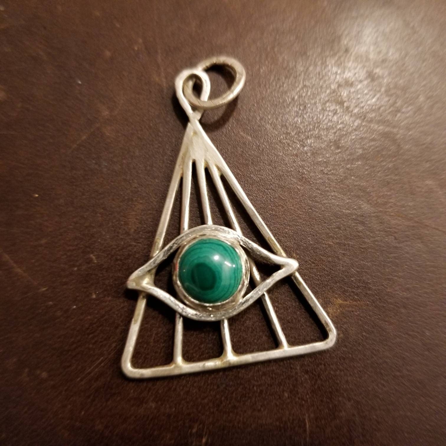 https://i.etsystatic.com/11587077/r/il/a9e818/2197469305/il_fullxfull.2197469305_lyh2.jpg