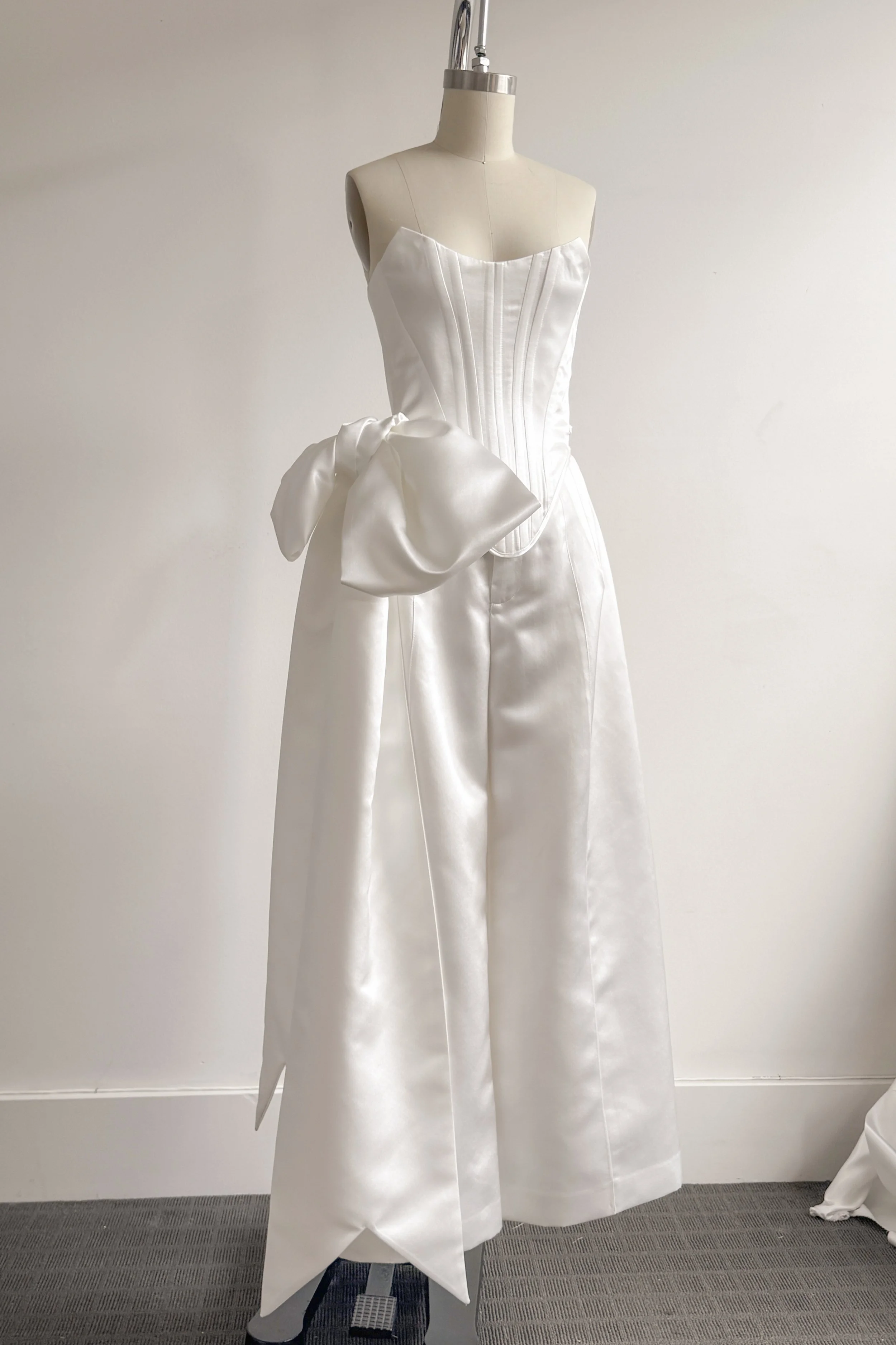 bridal second look in satin, for fran