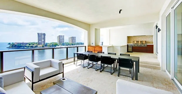 residence of vizcaya miami