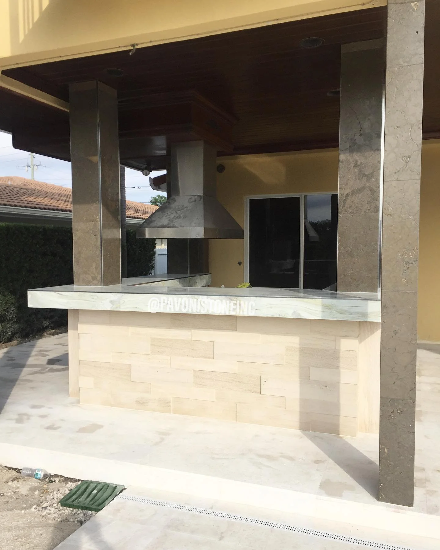 outside bar with stone istallation