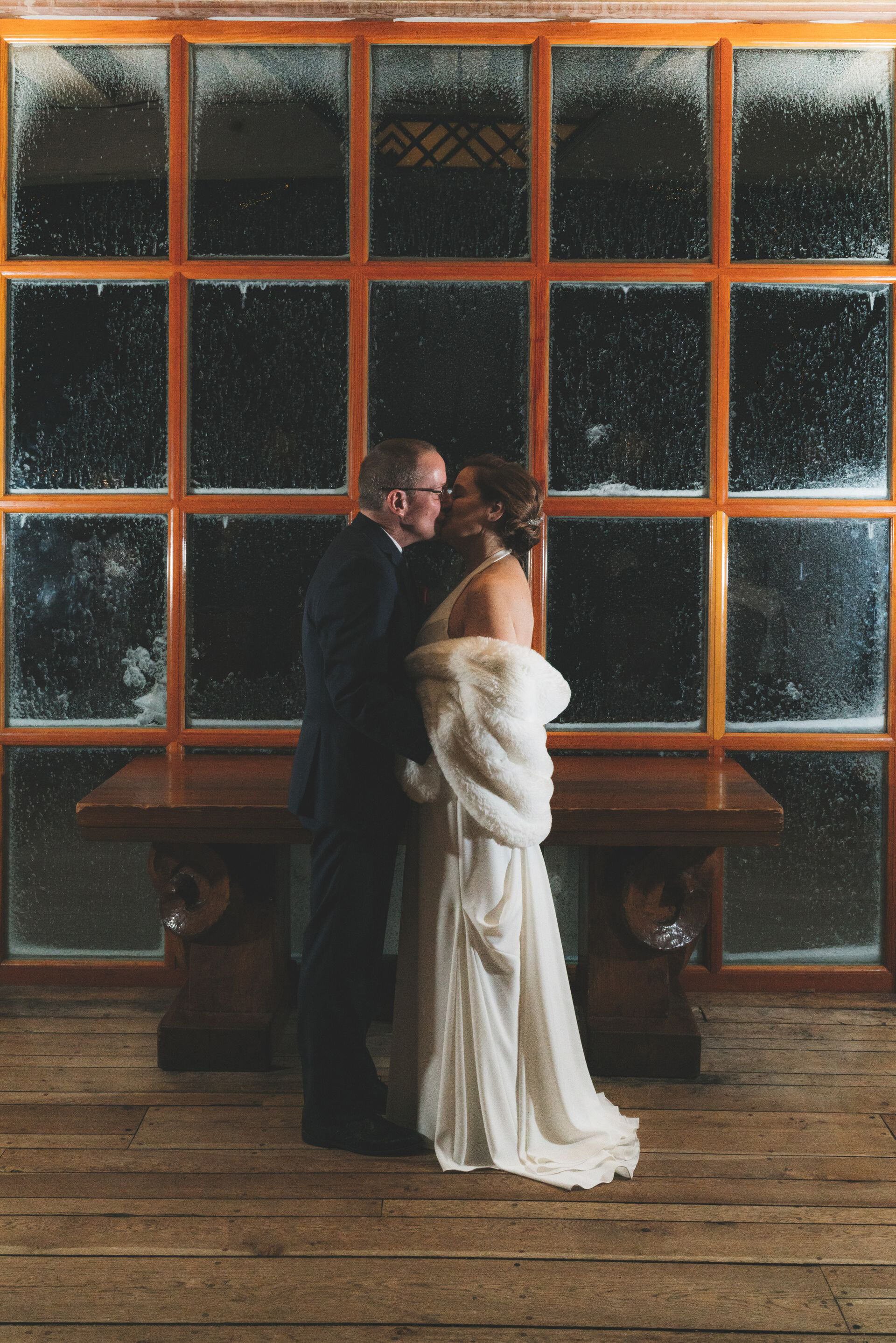 Mt-Hood-Timberline-Lodge-Elopement.jpg