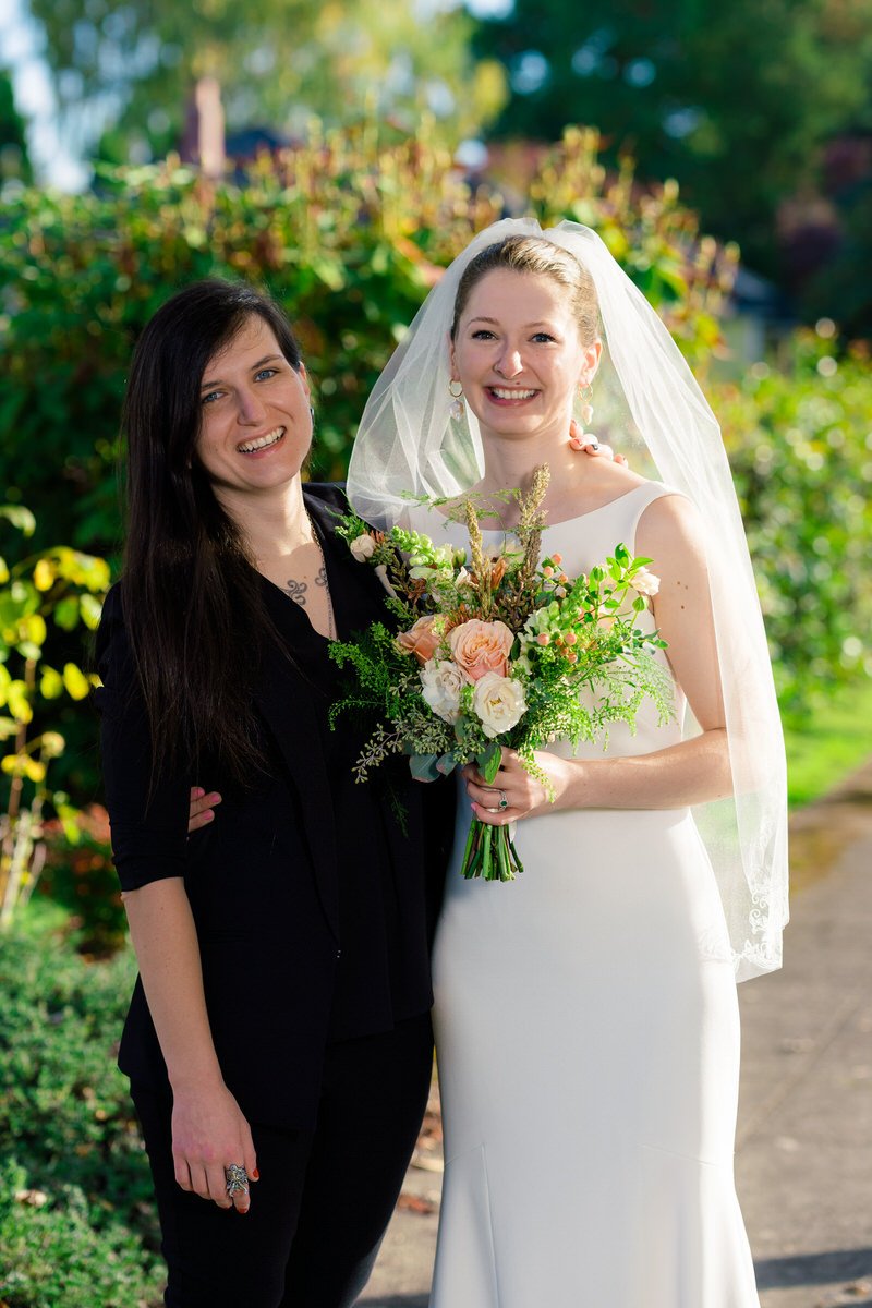 Oregon-Elopement-Photographer-35.jpg