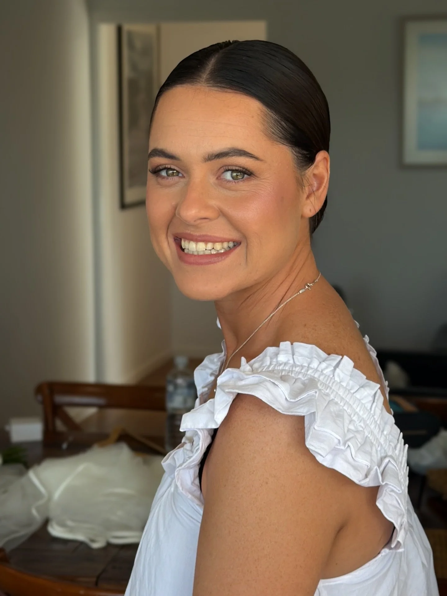 Gorgeous bride @jennawilliams_ ✨🤍 
looooveeeed this makeup on you!