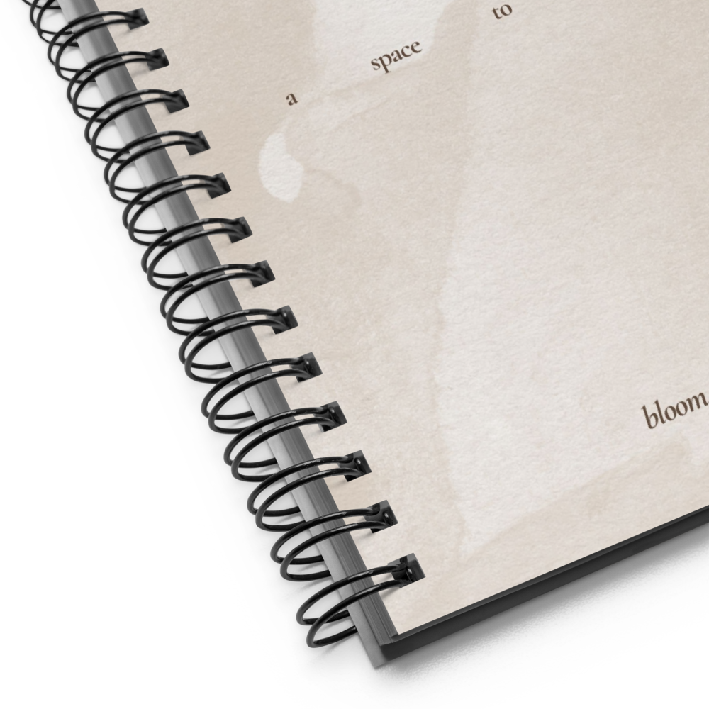 spiral-notebook-white-product-detail-2-67f3c86b9a8c0.png