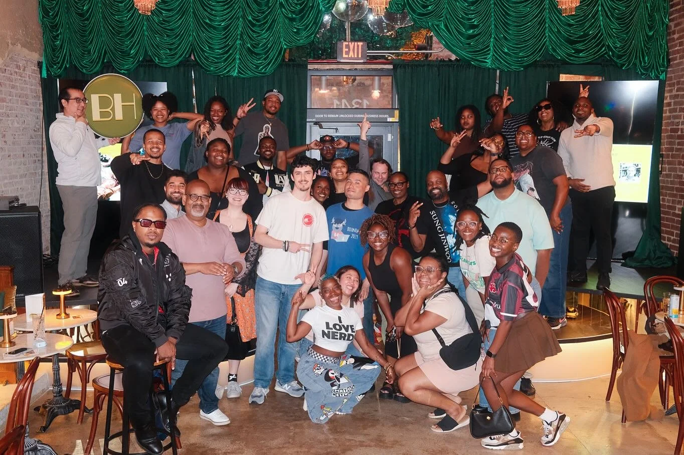 A night of Anime, wine, trivia and real community! Thank you DC for a great time 🍷🫶🏽

📸: @the.goodlord