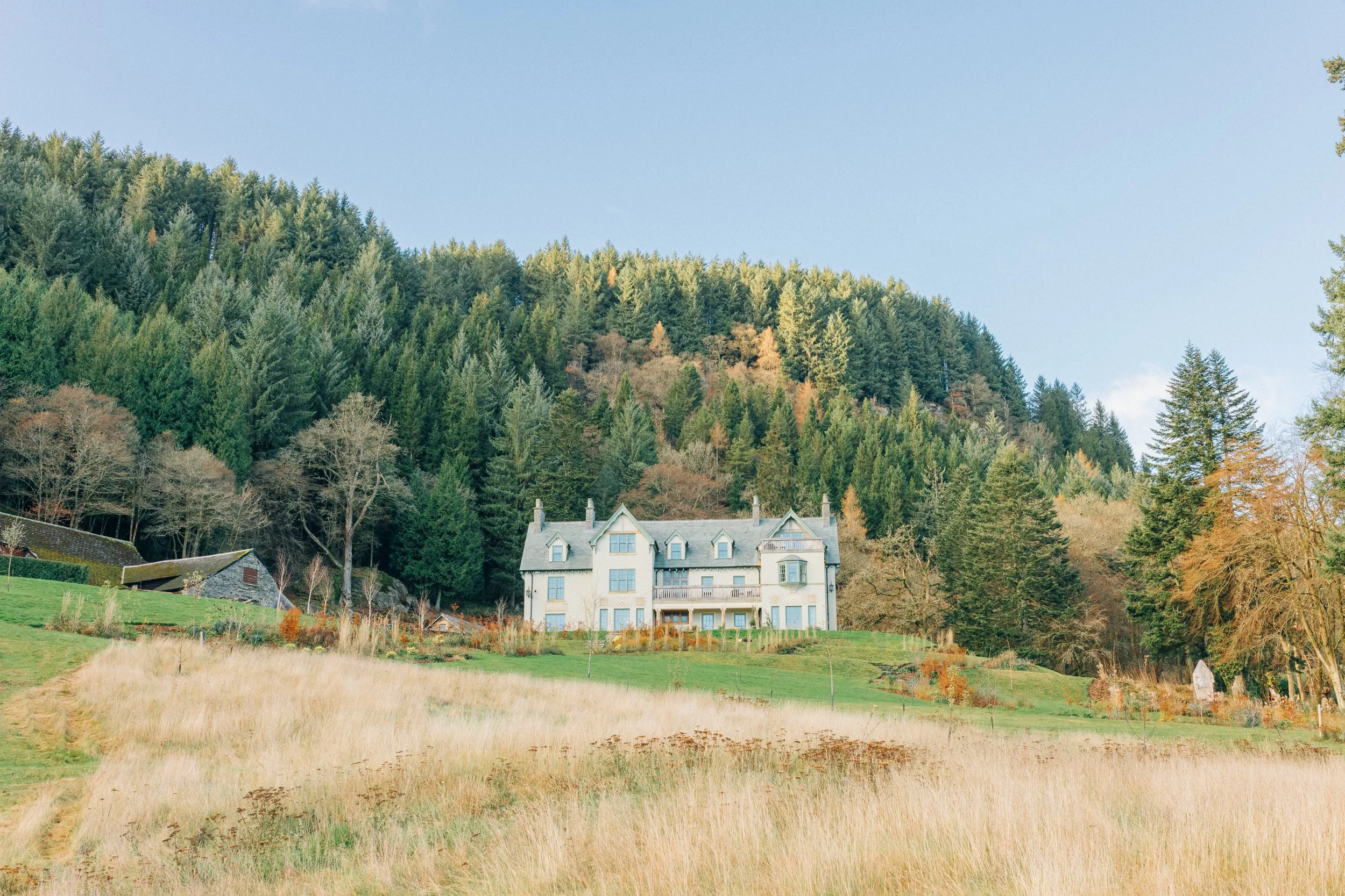 ARTIST RESIDENCY AT CHARLOTTE CHURCH’S RETREAT CENTRE: THE DREAMING 
