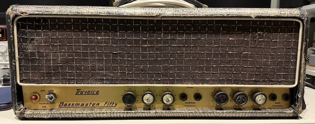 Selmer Bassmaster 50