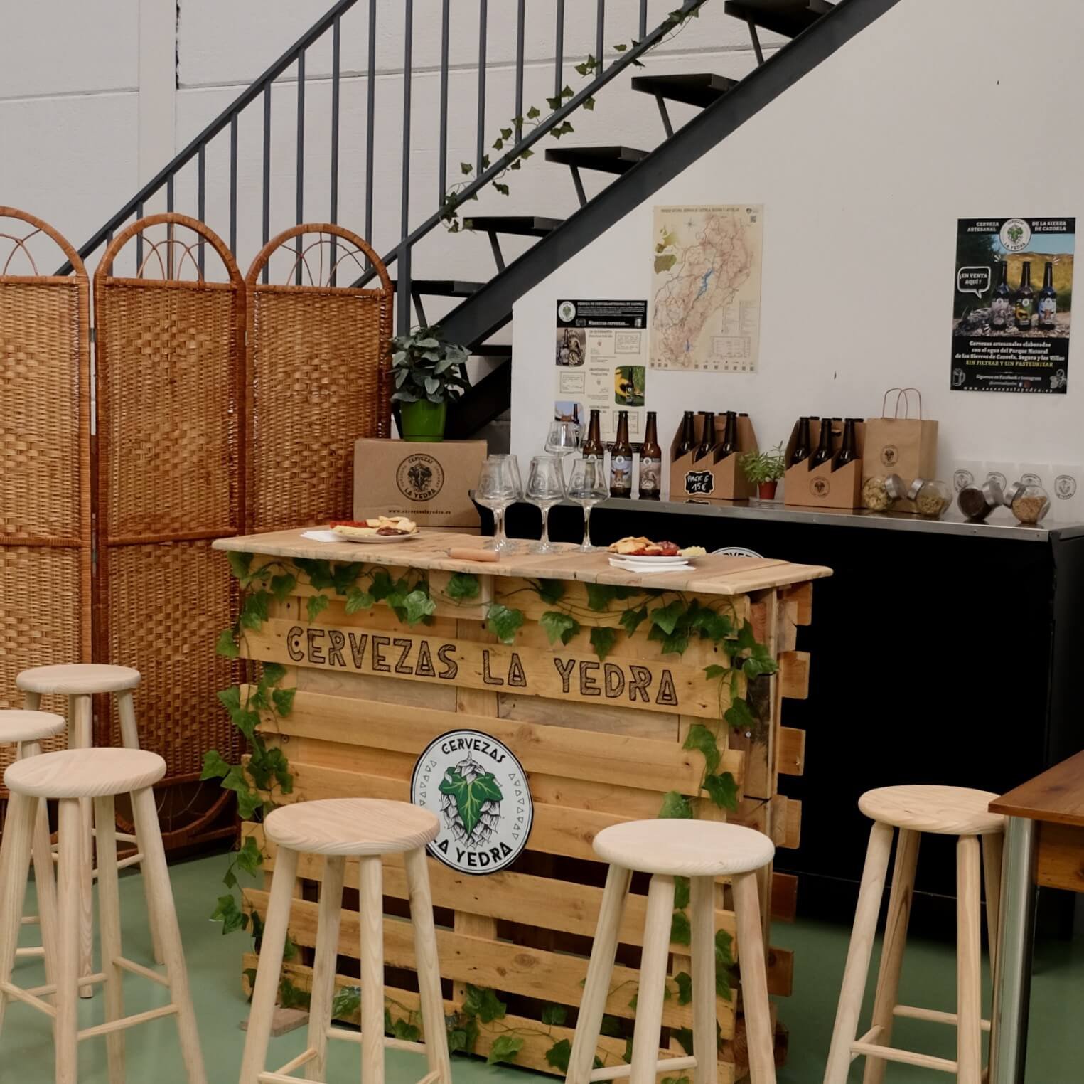 cata-degustacion-visitas-guiadas-fabrica-cerveza.jpeg