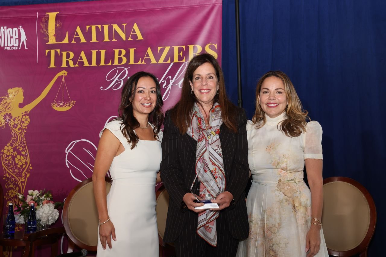 P.S. —&nbsp;Sidley’s Ostolaza Named Latina Trailblazer; Rusty Hardin Gets Pro Bono Win at the Fifth Circuit
