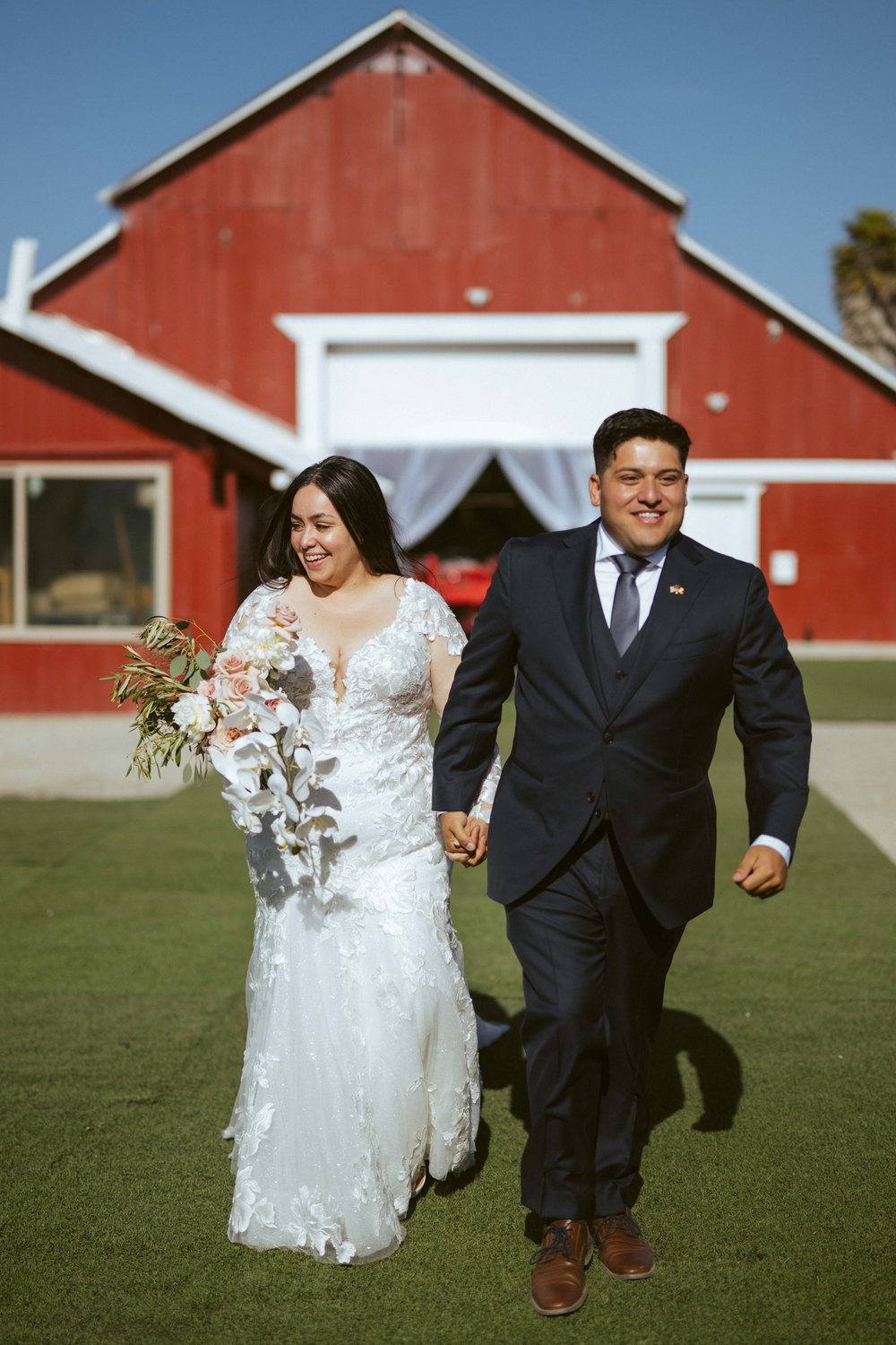 hollister-barn-wedding-2023-45.jpg