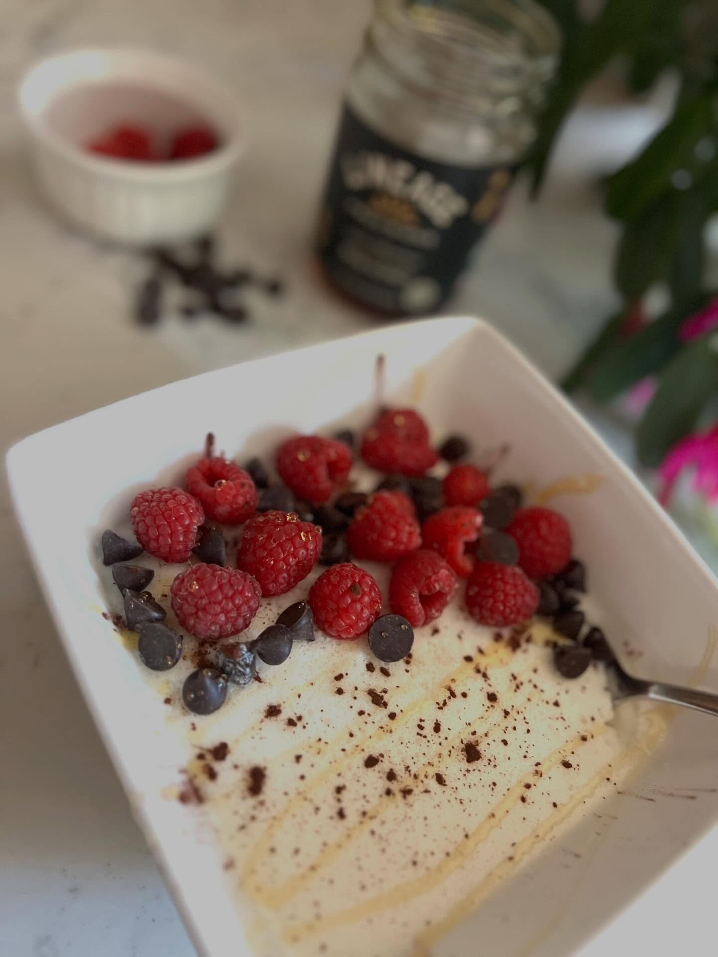 The BEAUTY BOWL...Skin health is 90% internal.

One bowl won&rsquo;t fix a decade of bad eating. But feeding your internal ecosystem this way for 30 days&mdash;the length of a full skin cell cycle&mdash;is how you actually start to move the needle.

