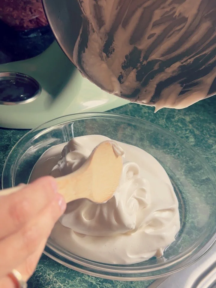 First you take the mallow&hellip;

Homemade Marshmallows 

4 tbsp gelatin (@perfectsupplements - code: BAE10)
1 cup water 
&frac12; cup honey 
⅛ tsp salt 
&frac12; tbsp vanilla extract

Bloom gelatin in &frac12; cup water (5 min) 
warm remaining wate