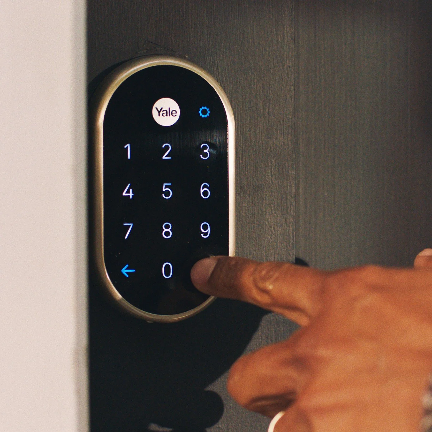 Yale Dead Bolt Lock - Nest Connect — lifestyle photo