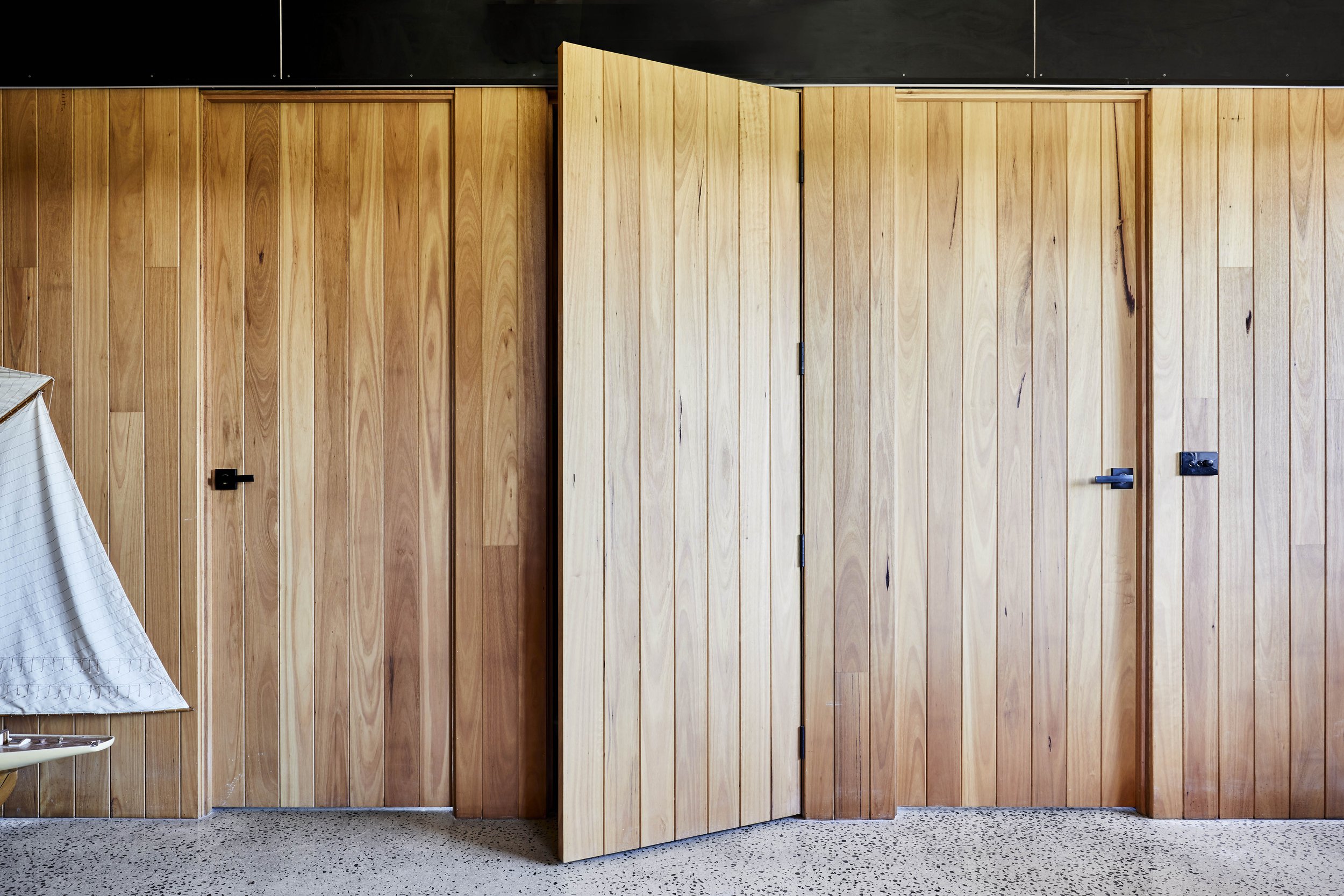 internal timber doors blackbutt