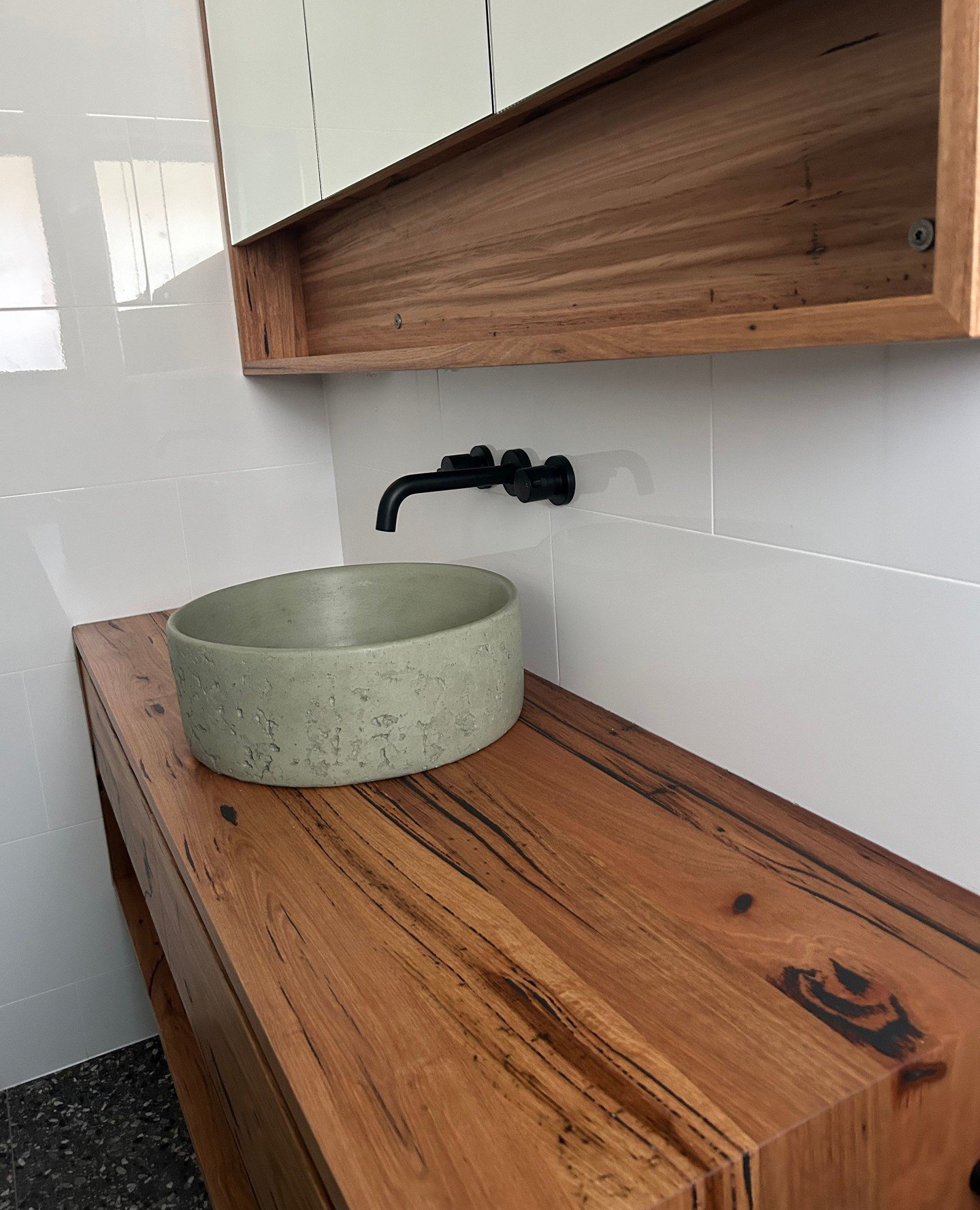 Client Spotlight &ndash; A Bathroom with Heart⁠
We&rsquo;re absolutely swooning over this bathroom reveal from one of our lovely clients 💚⁠
⁠
Our Kiama vanity and matching shaving cabinet, handcrafted from recycled Messmate, bring a grounded warmth 