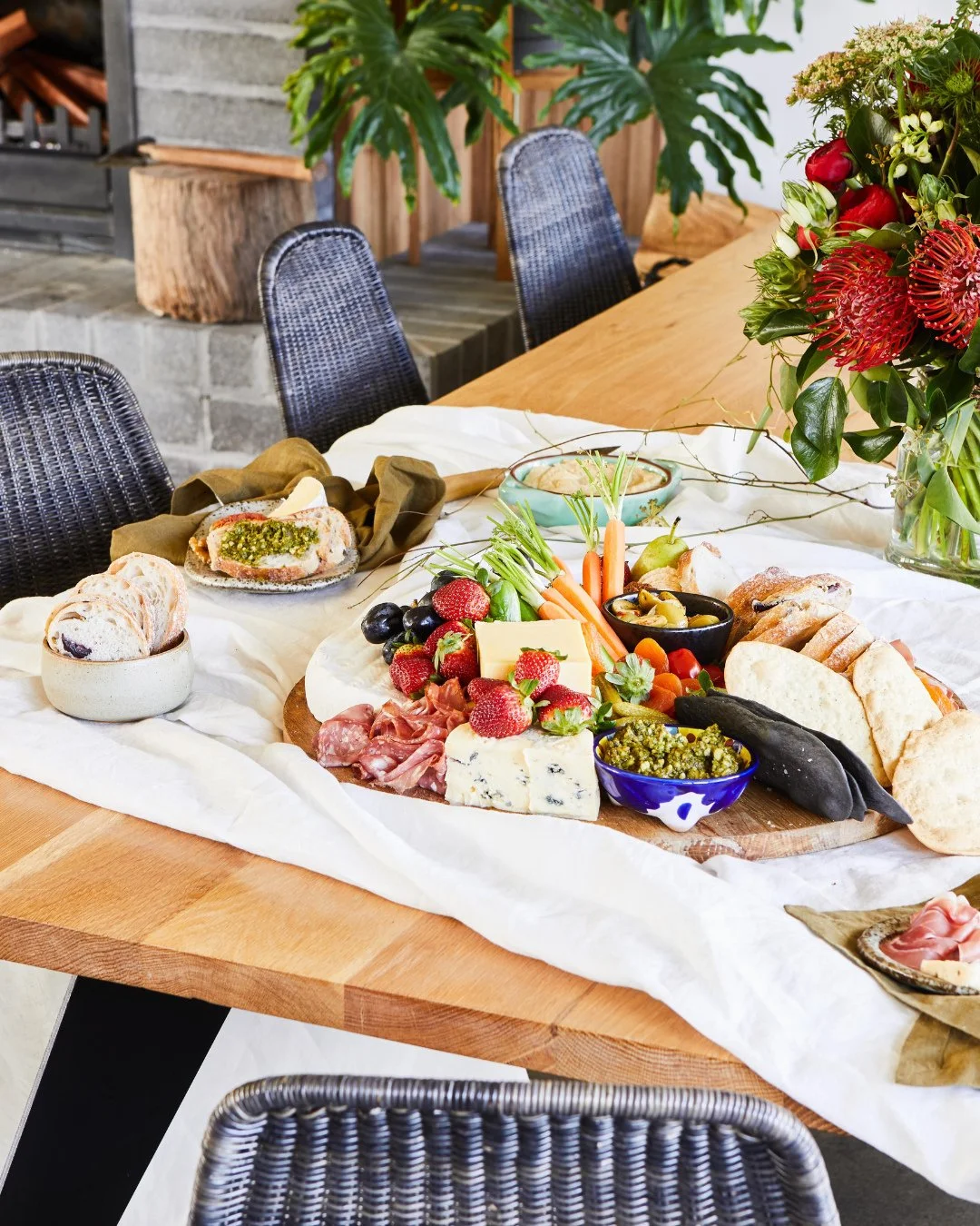 Oh where oh where has the year gone?? We are very quickly approaching the end of the year. If you are dreaming of a beautiful Bombora dining table for Christmas, we only have a couple of spots left in our schedule for 2025!⁠
⁠
Check out the link in o