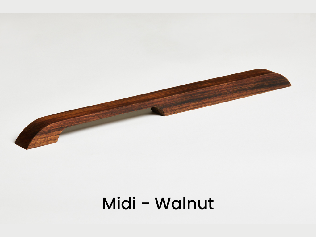 Horizon handle in Walnut midi size