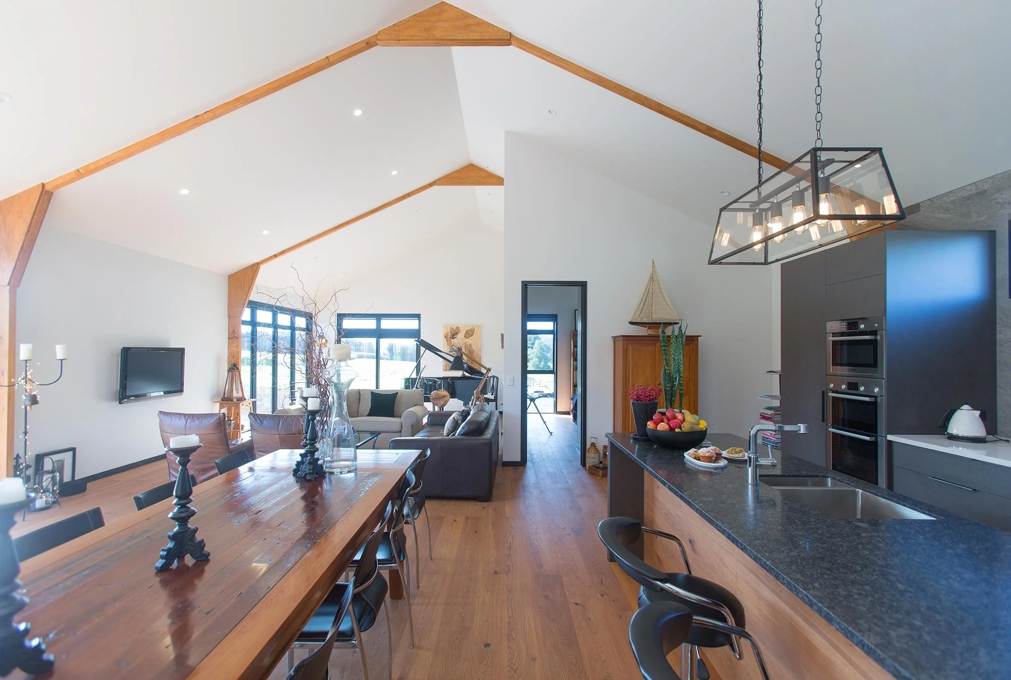 Kitchen-Dining-4.jpg