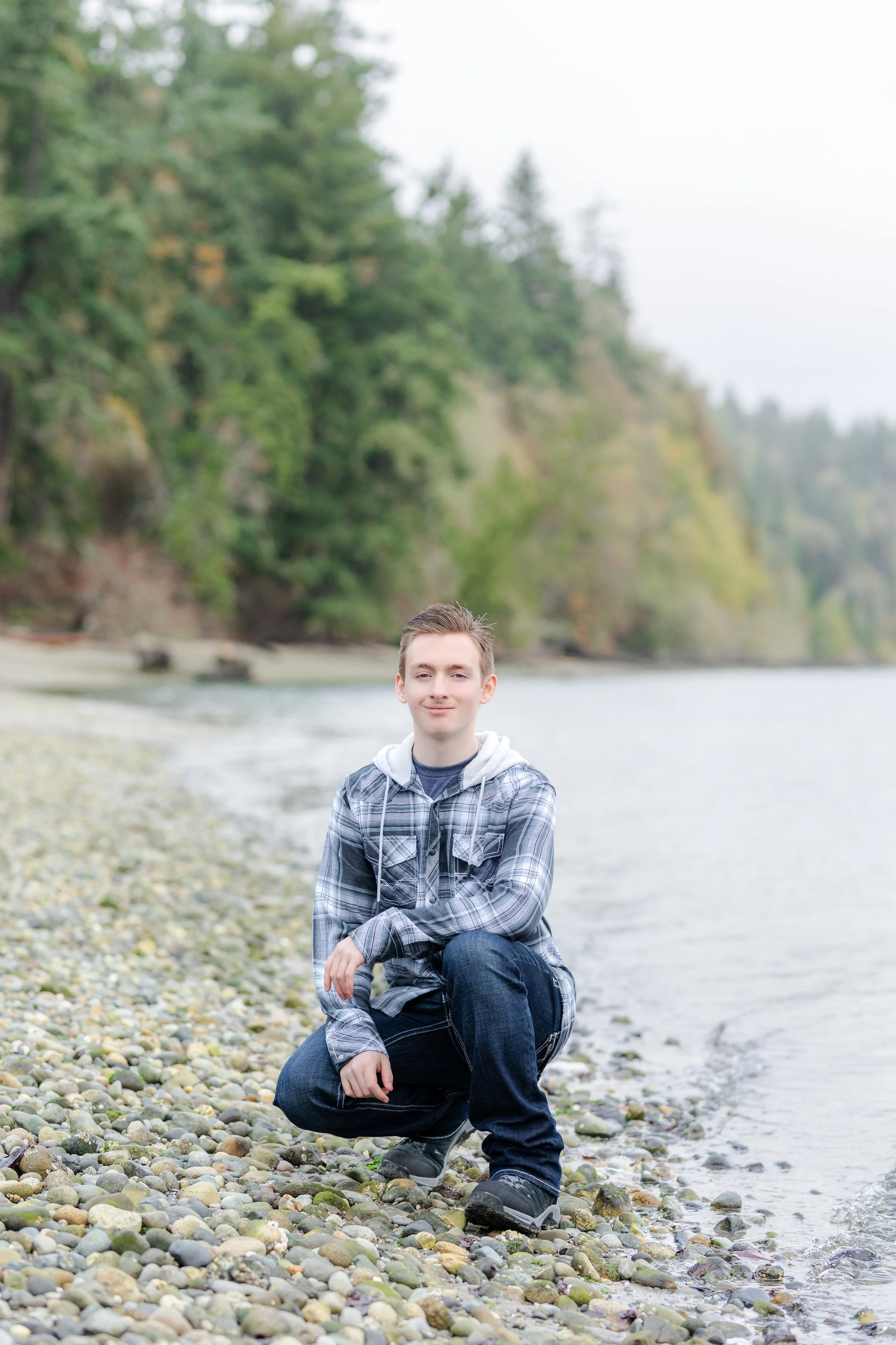 Sam’s Senior Portrait Session at Anderson Point Park in Port Orchard, WA