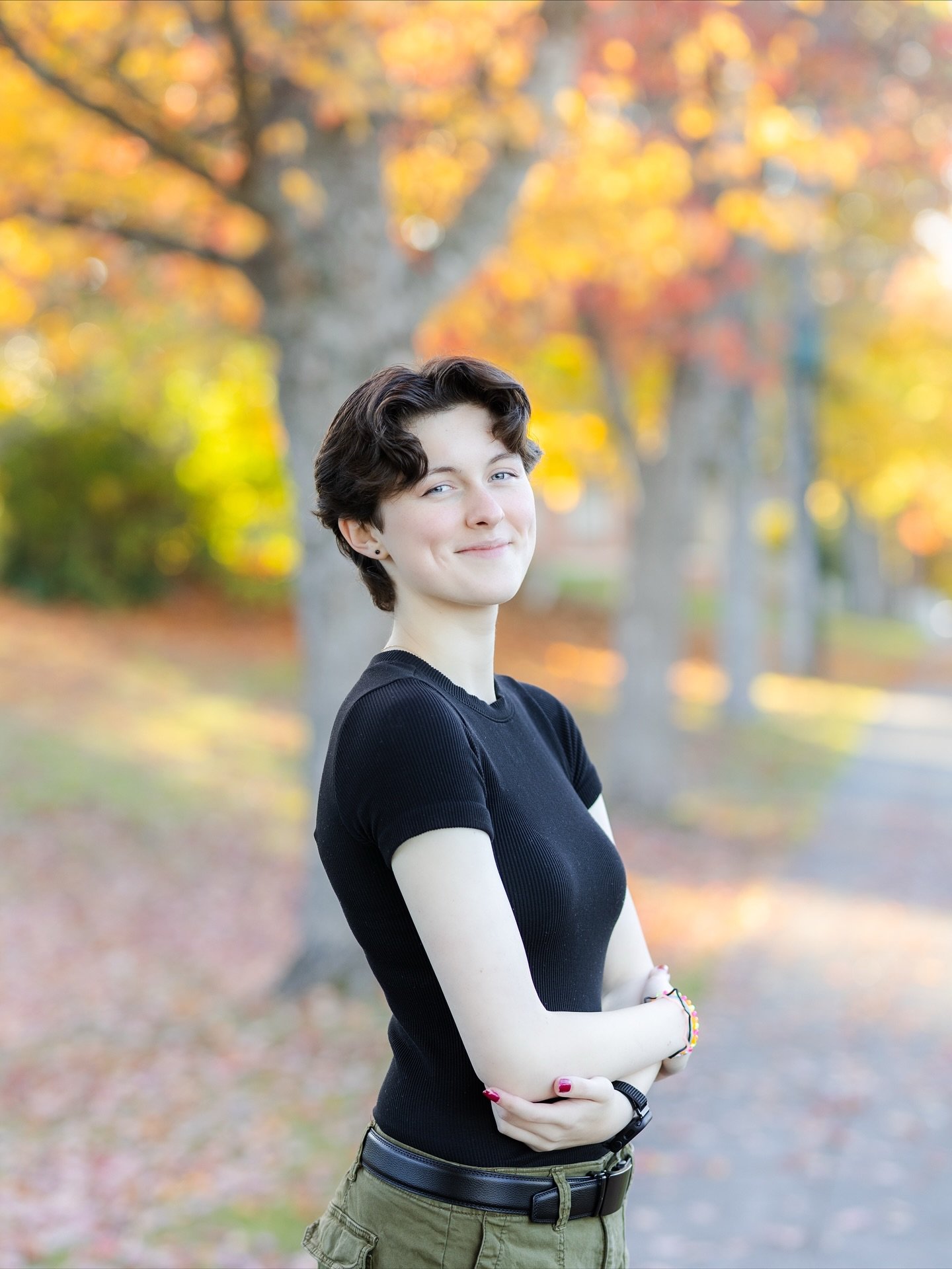 Senior Sunday with Rylee! 💛🍂

Port Gamble fall sessions never disappoint. Swipe to slide 3 to see an adorable photo of Rylee and her dog! 🐶 

#seniorportrait #seniorphoto #fallseniorphotos #washingtonseniorphotographer #kitsapseniorphotographer 

