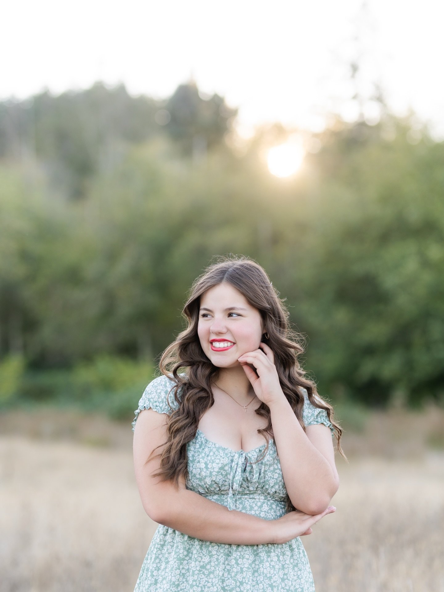#seniorsunday with Lora! Too many favorites in her session 🤩

#seniorphotos #seniorpics #washingtonseniorphotos #kitsapseniorphotos 

Senior pictures in Kitsap county, Kitsap Senior photos, Washington senior pictures, senior photos in Washington sta