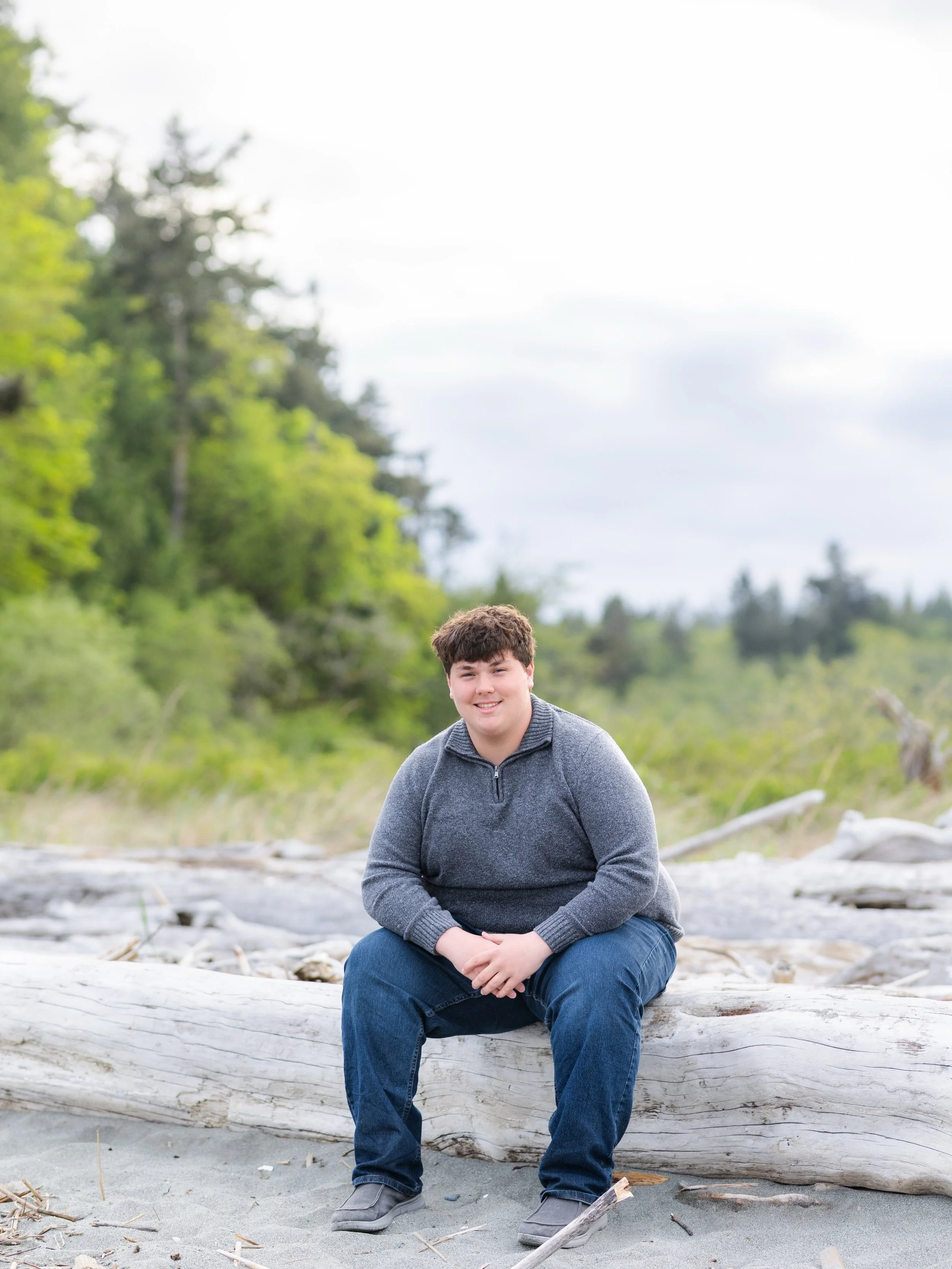 We had the prettiest lighting for Jackson&rsquo;s Point No Point senior photos earlier this spring!! So many favs from this session 🤩

#seniorphotographer #kitsapseniorphotographer #kitsapphotographer #crosspointchristian #washingtonseniorphotograph