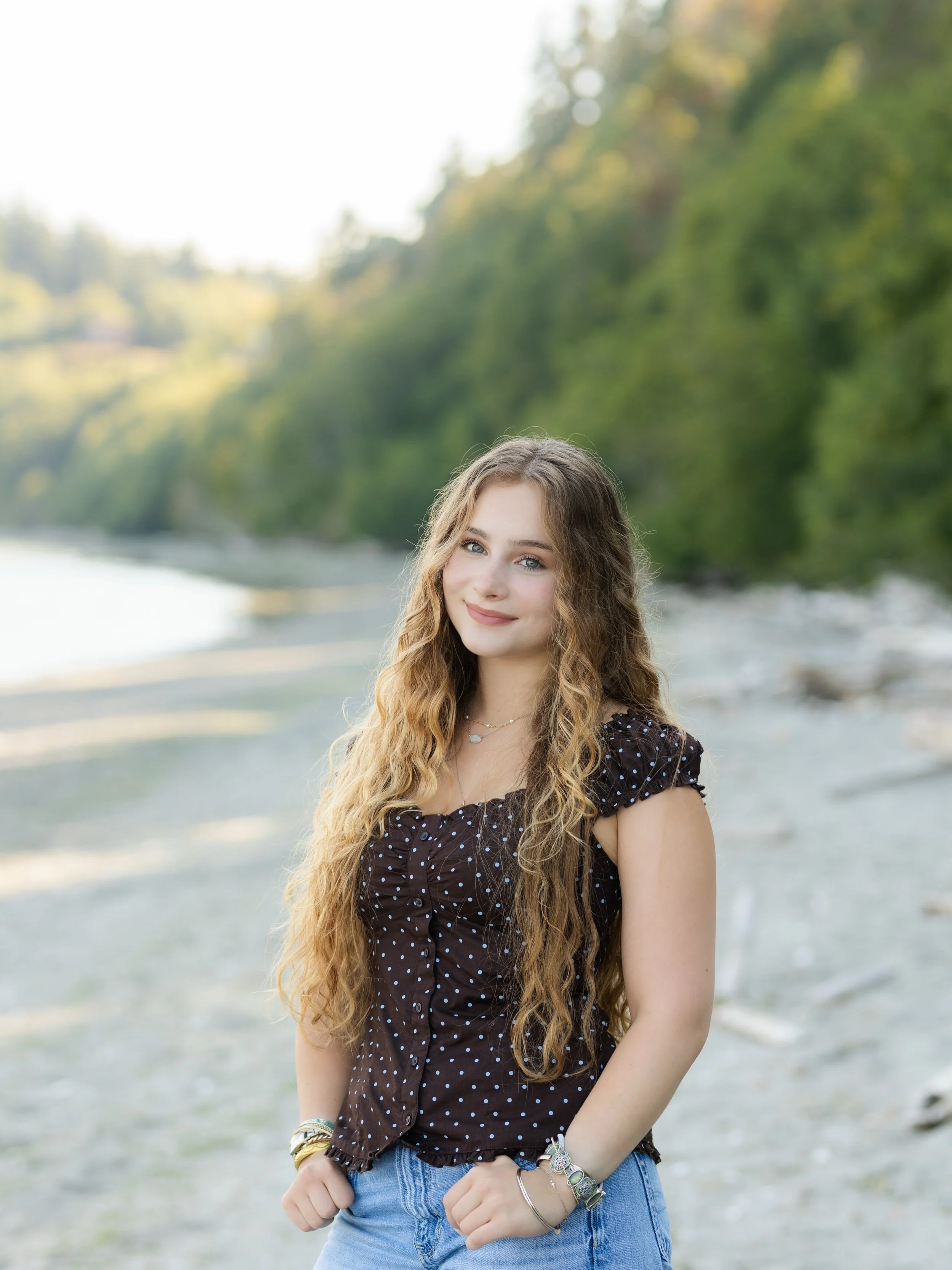 #seniorsunday with Madi! So hard to pick favorites from her session 🤩 She picked two locations so stay tuned for more from her second location!