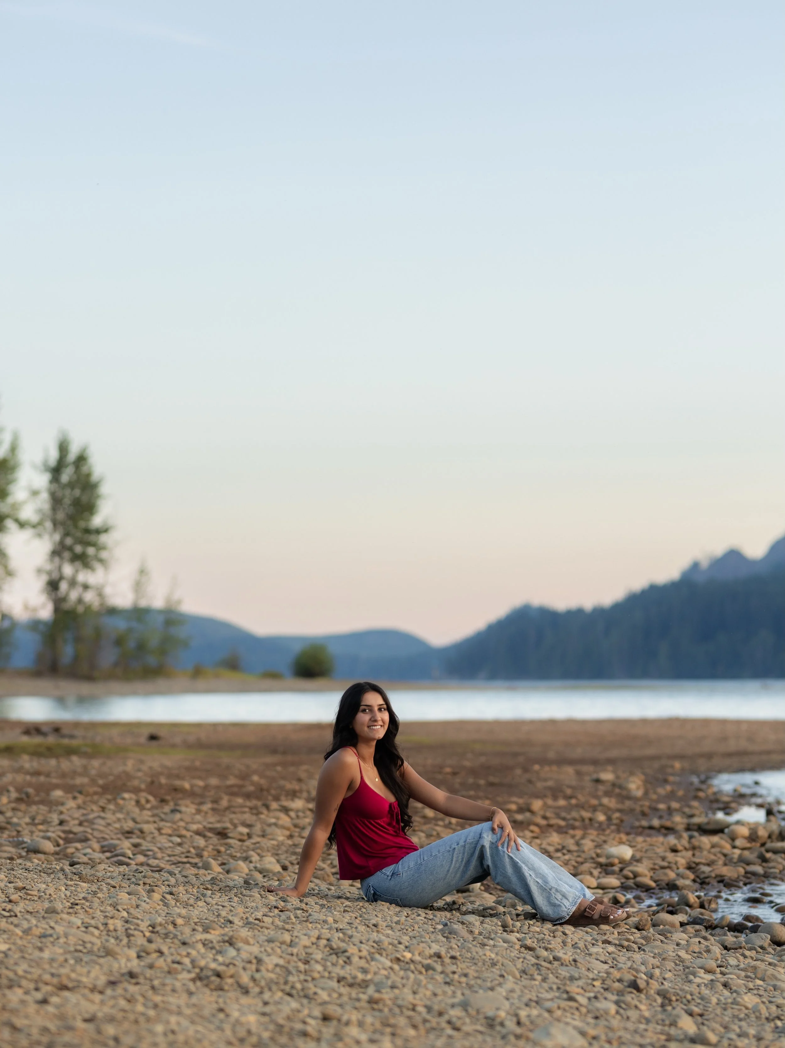 Part 1 of Lily&rsquo;s gorgeous session at Lake Cushman 🤩 

#kitsapseniorphotographer #kitsapphotographer #lakecushman #washingtonseniorphotographer #classof2027
