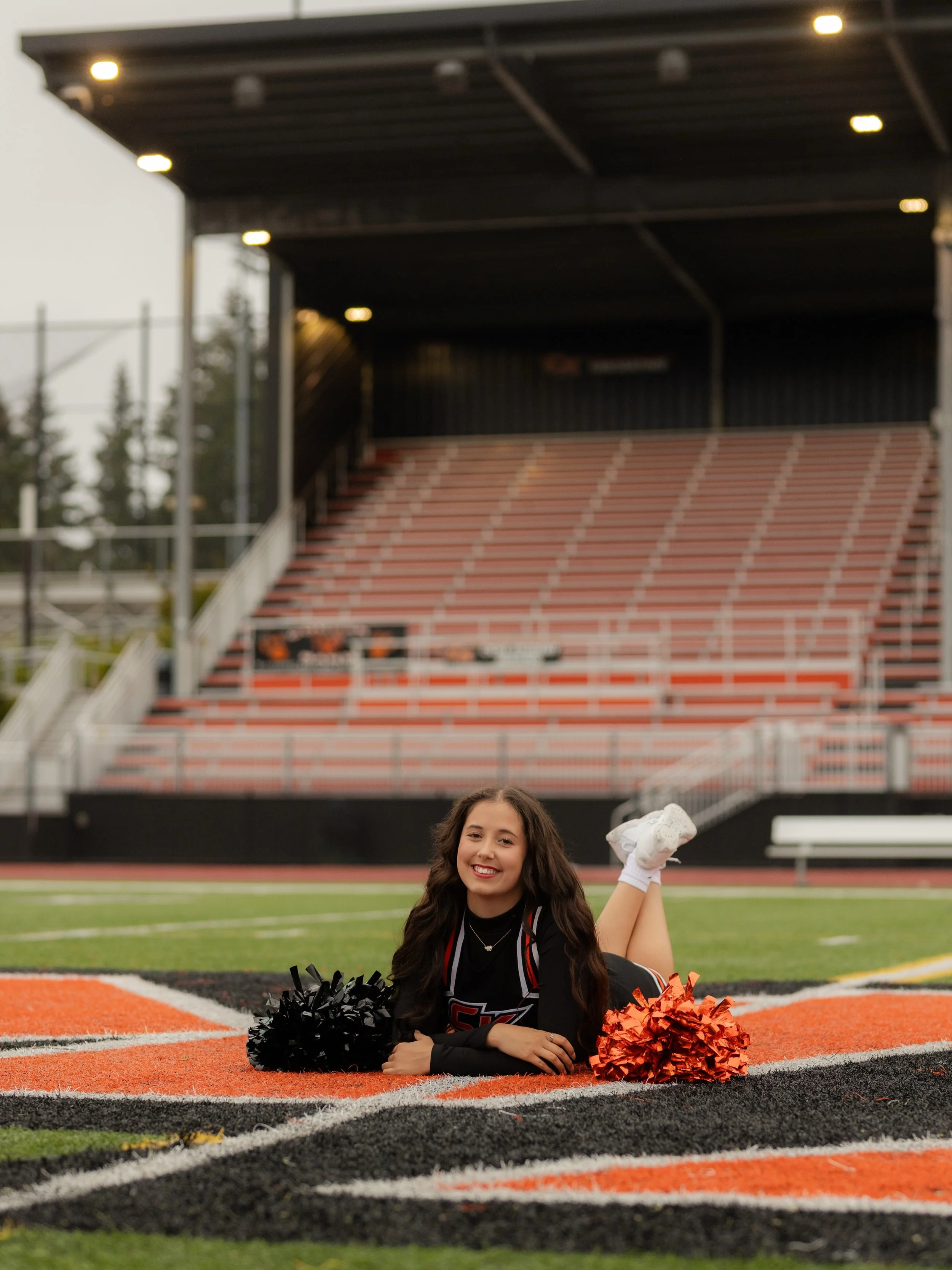 Part 1 from Emma&rsquo;s senior session! 🧡🖤

#kitsapseniorphotographer #kitsapphotographer #centralkitsap #cheerphotos #washingtonseniorphotos