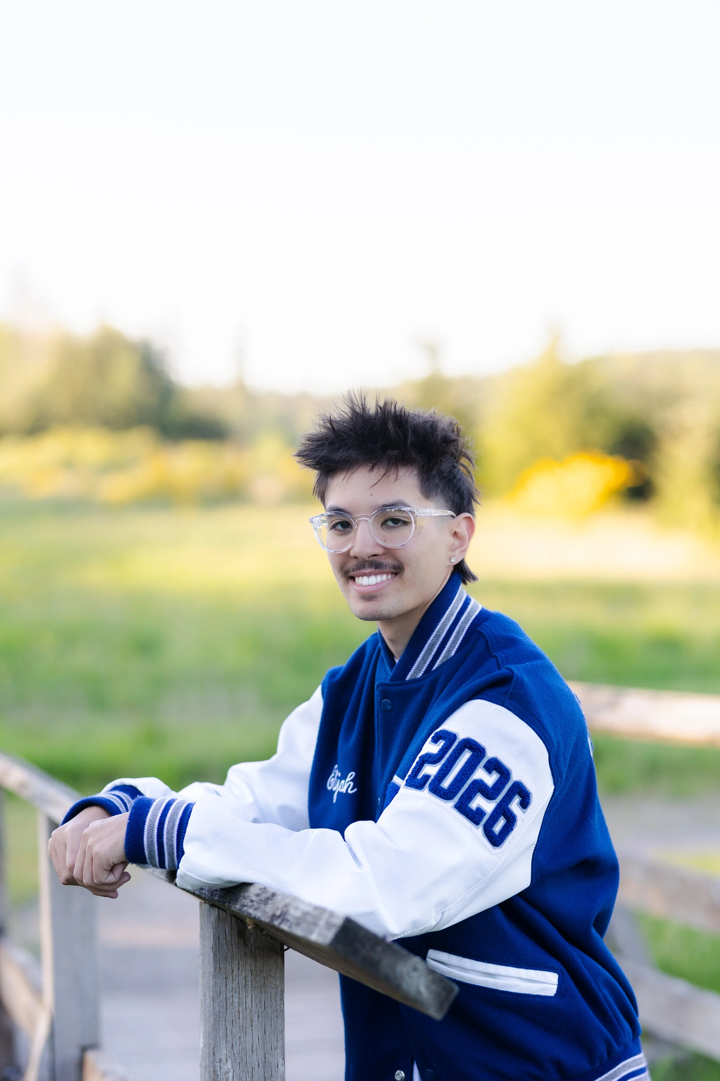 Silverdale senior picture of an Olympic High School student