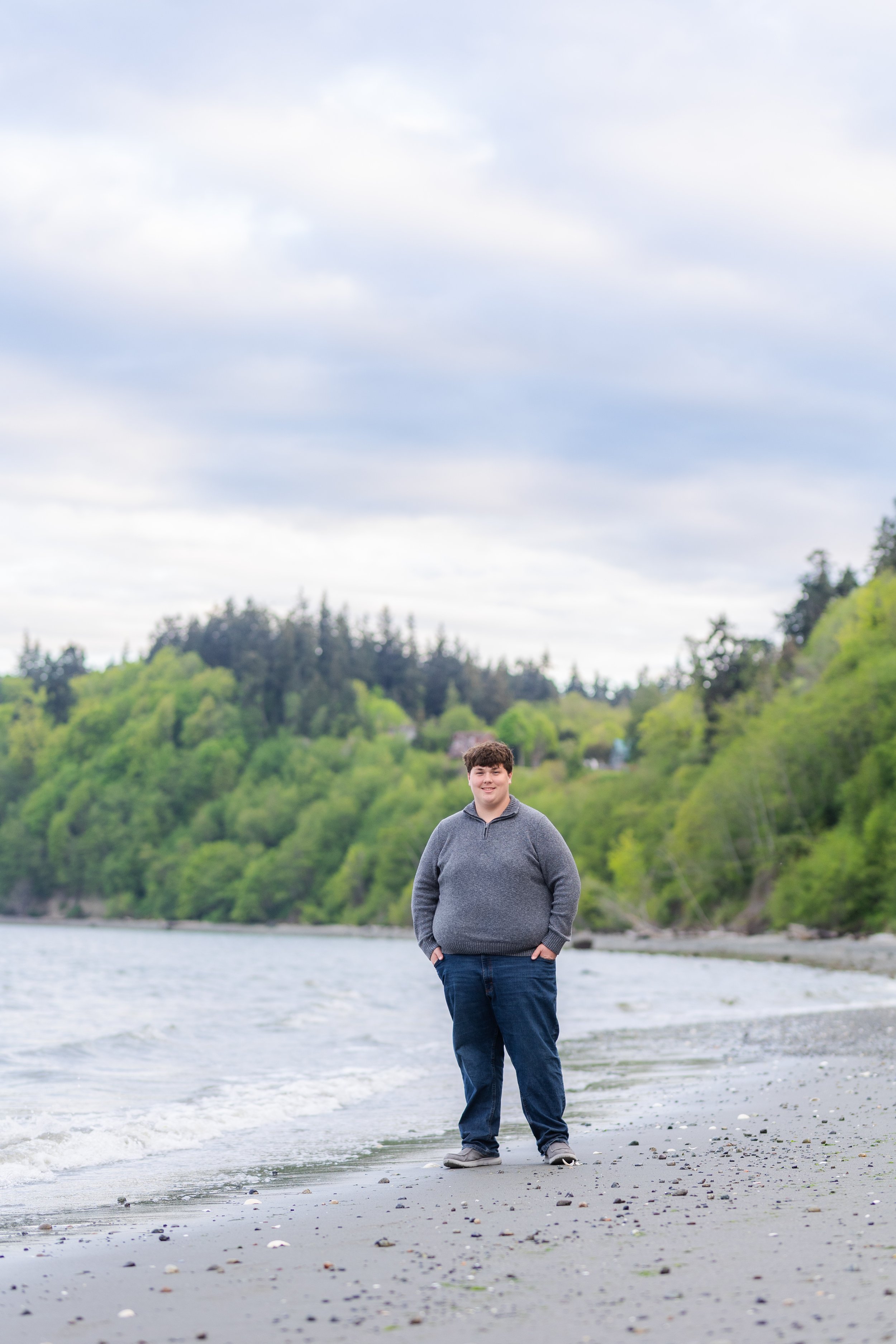 Moody Kingston senior picture at the beach
