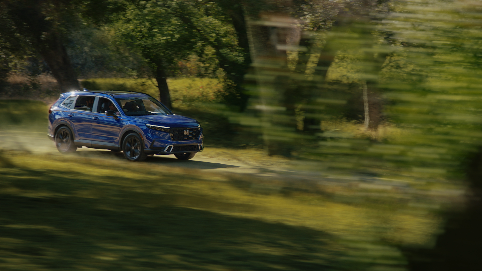 Honda_Final Video_Prores (high quality).00_00_37_17.Still041.png