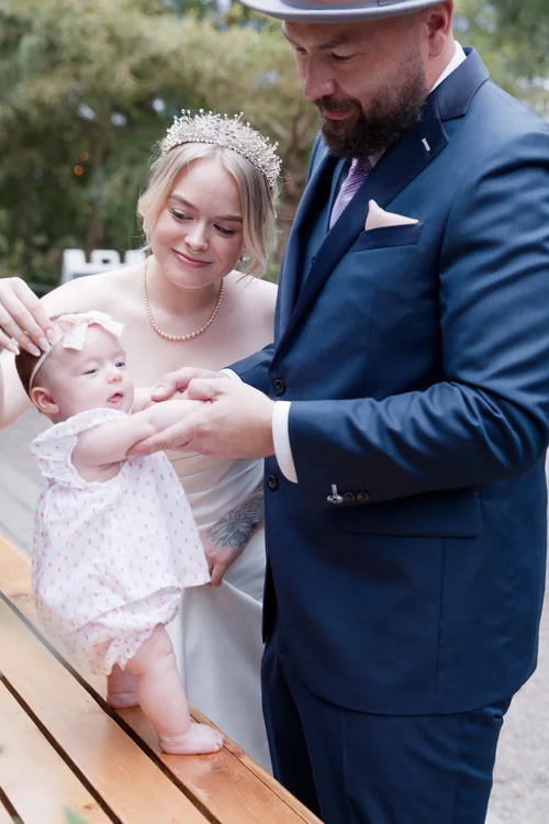 High-end Oregon wedding photography