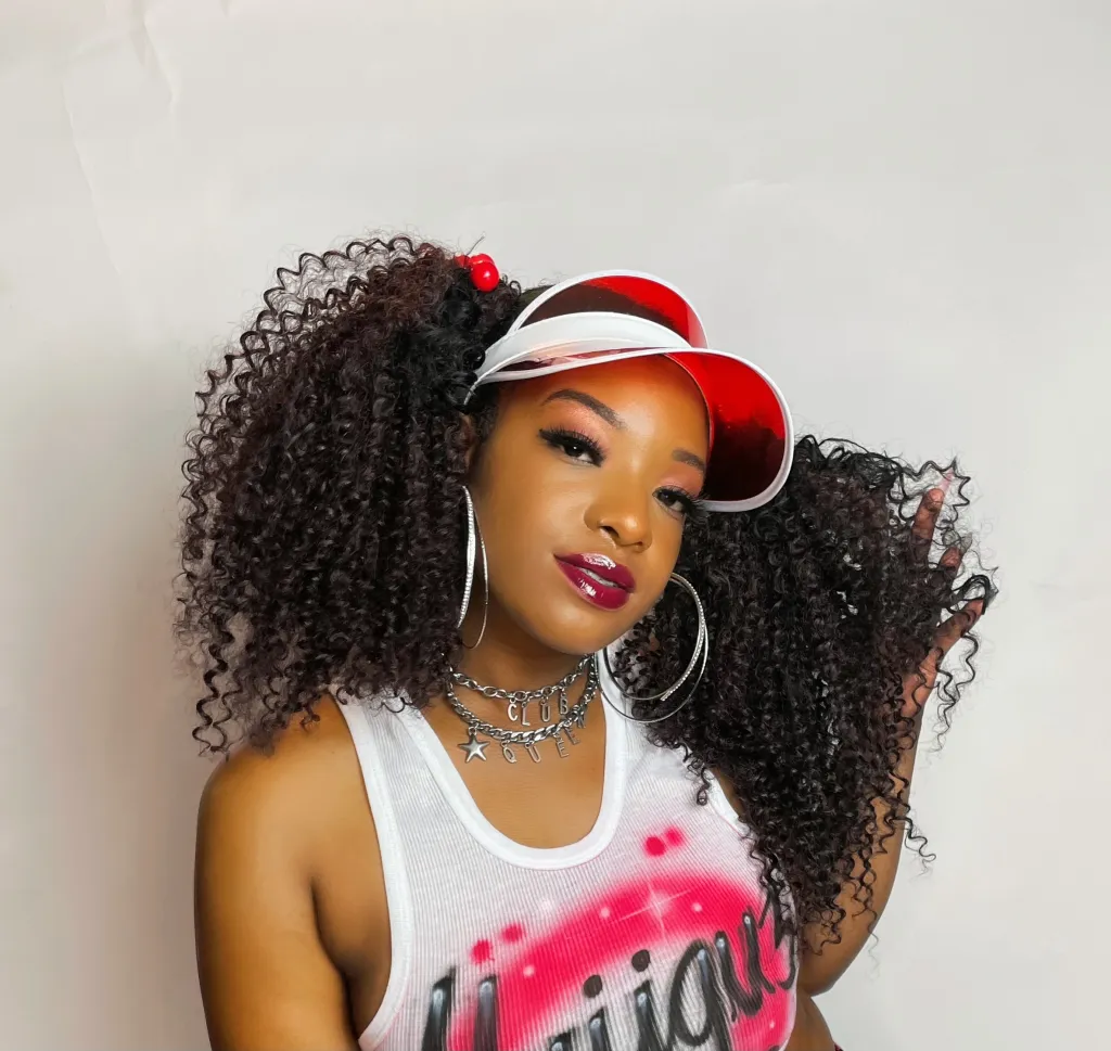 UNIIQU3’S NEW MIXTAPE “BITCHES IS OUTSIDE VOL. 1” FILLED WITH SUMMER BANGERS