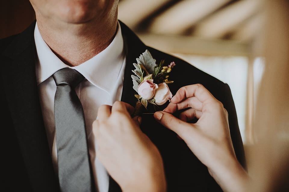 From putting out places cards to announcing your speeches to attaching the button holes 💐

(Just a few of the many things a wedding planner will help you with on your day!)

We just want your wedding to run seamlessly so that you can focus on taking