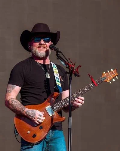 Stoney LaRue